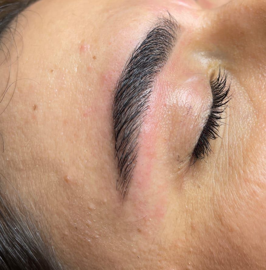 Cejas & pestañas en Beauty Paradise